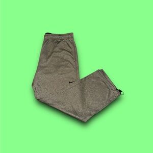 Nike sportswear therma-fit wide leg track pants grey men’s XL